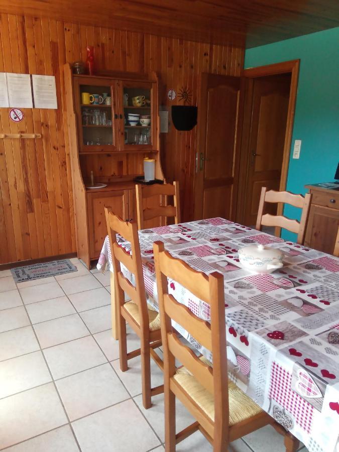 Rouvroy Gite A La Ferme מראה חיצוני תמונה